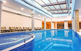 Предела 2 Апартхотел